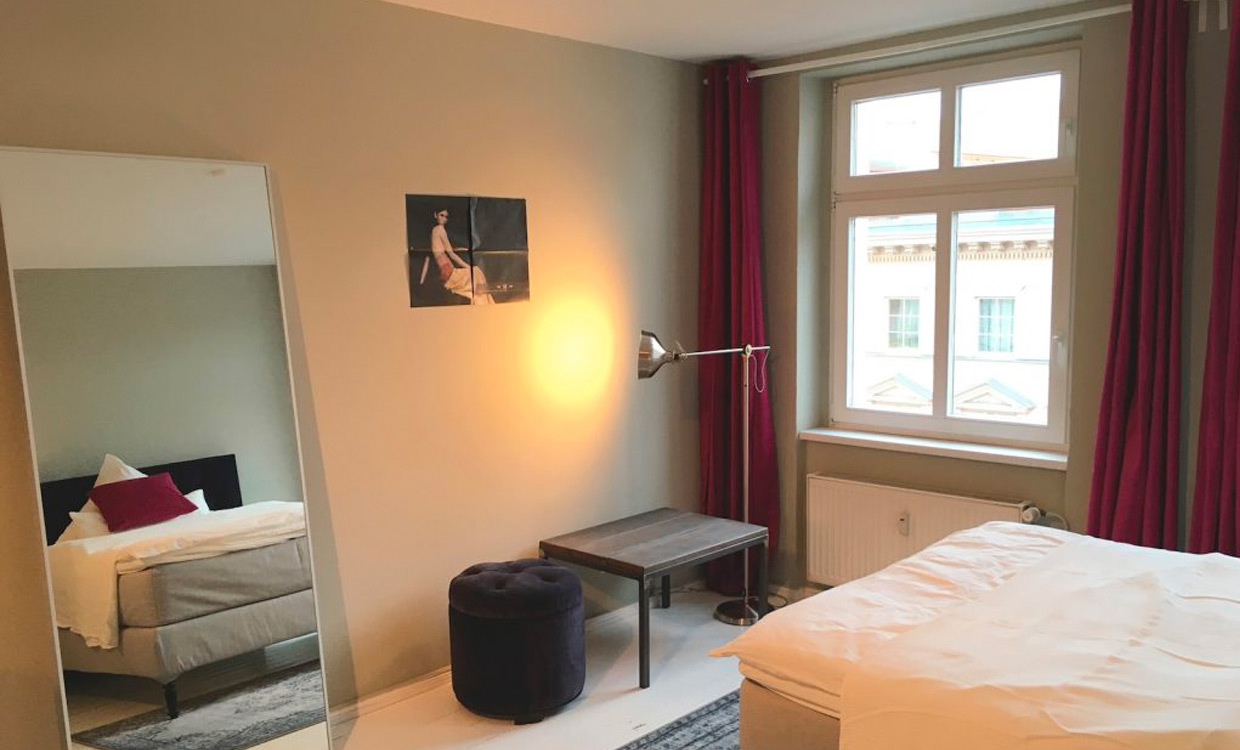 Berlin-Mitte renovated apartment